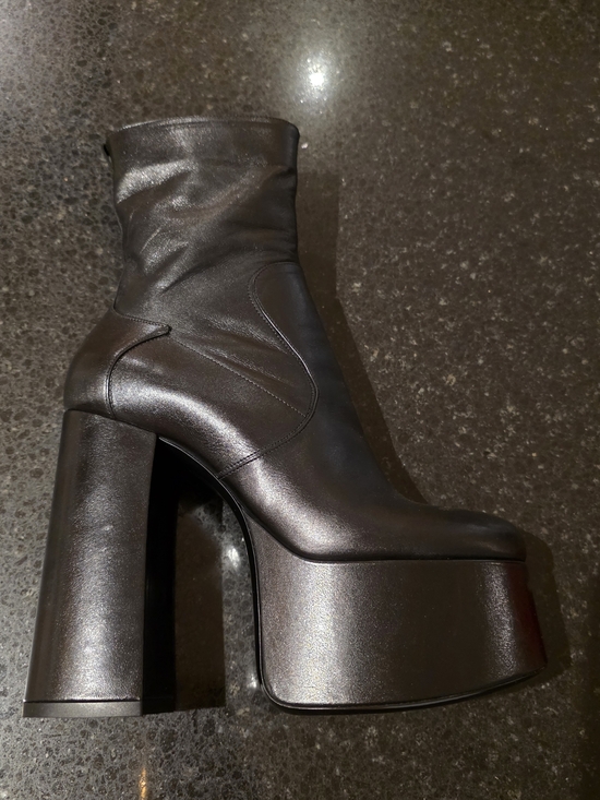 Yves Saint Laurent Shoes - YSL Billy Boots 37.5